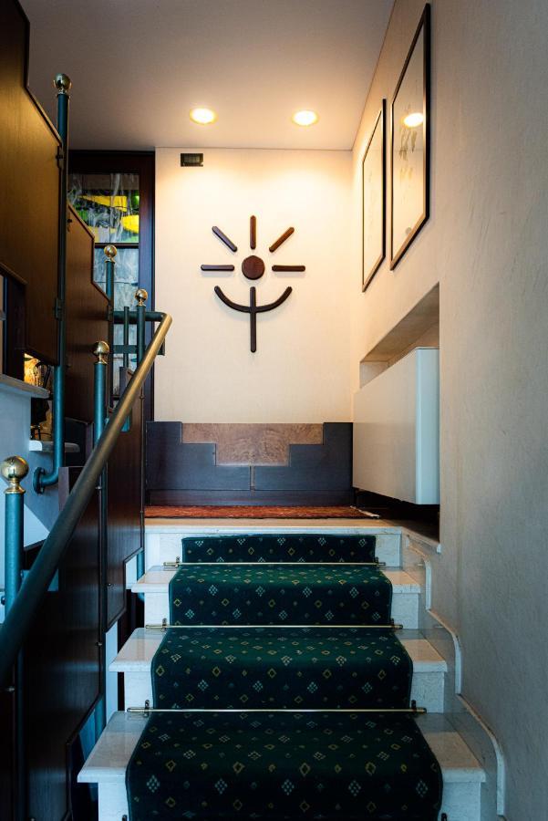 רוקרזו Hotel Petite Fleur מראה חיצוני תמונה